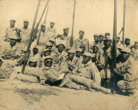 Treino do EPLA (MPLA) em Marrocos