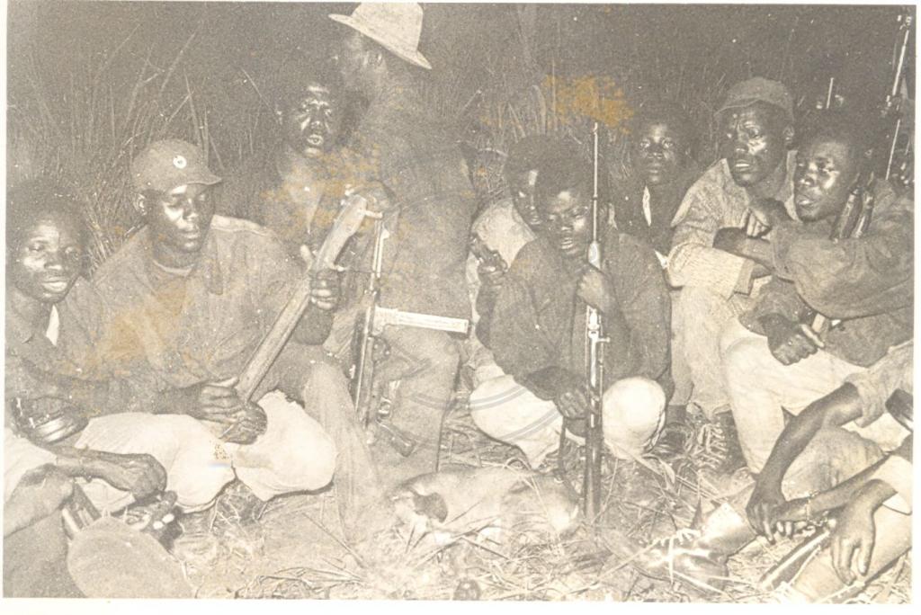 Actividades de Lúcio Lara «Tchiweka» na Frente Leste (MPLA)